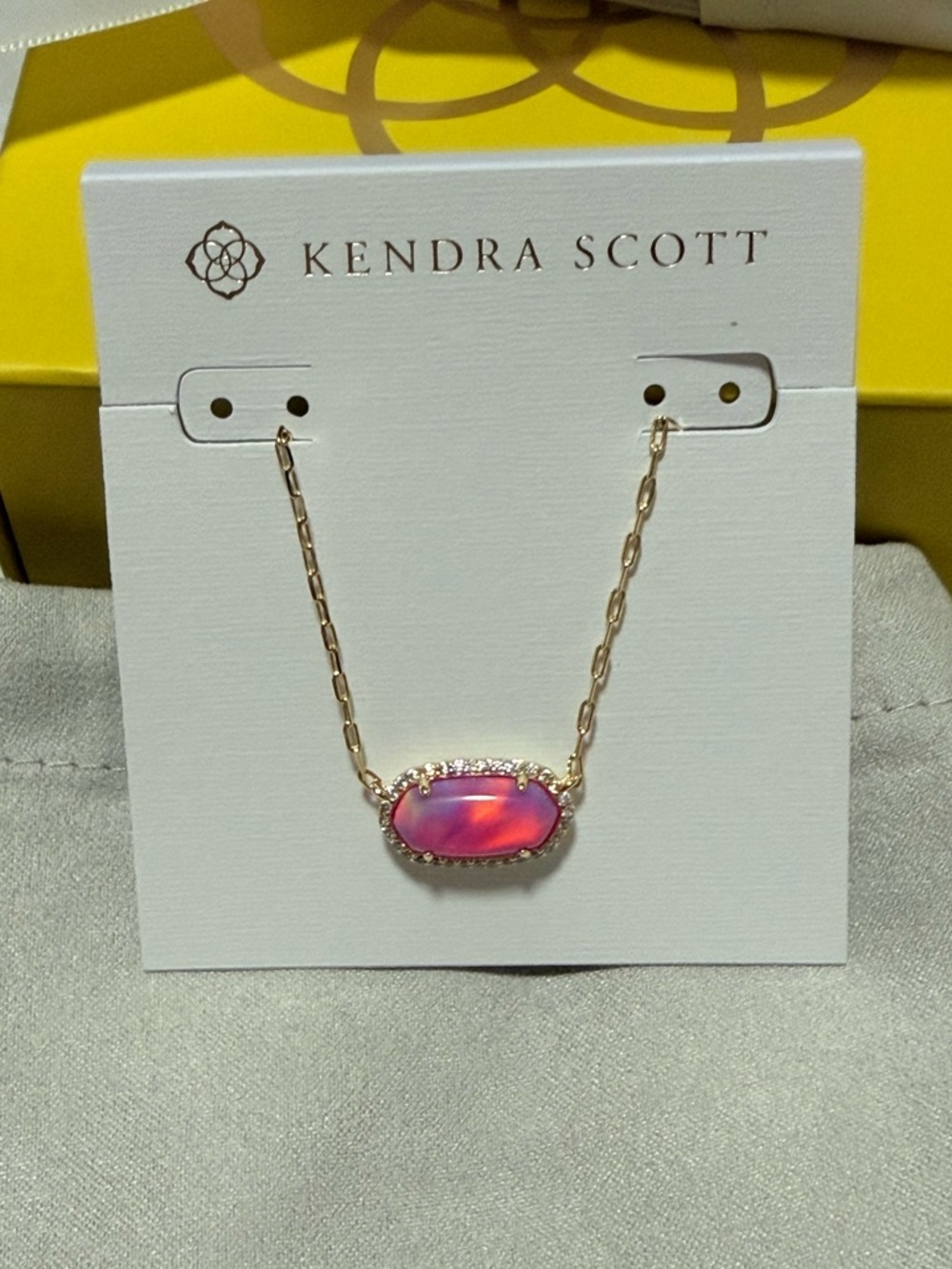 NWT Kendra Scott Elisa Pave Frame Gold Pendant Necklace in Pink Opalescent Resin - Picture 4 of 7